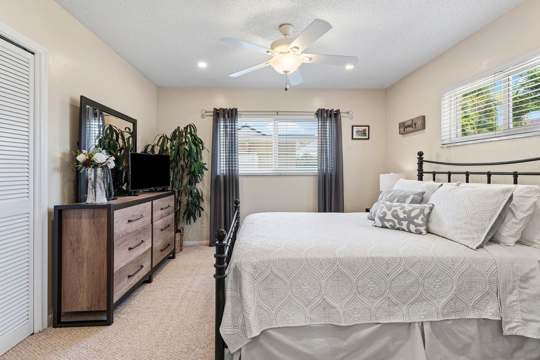 На продажу: $2,075,000 (3 спален, 2 ванн, 1900 Квадратных фут)