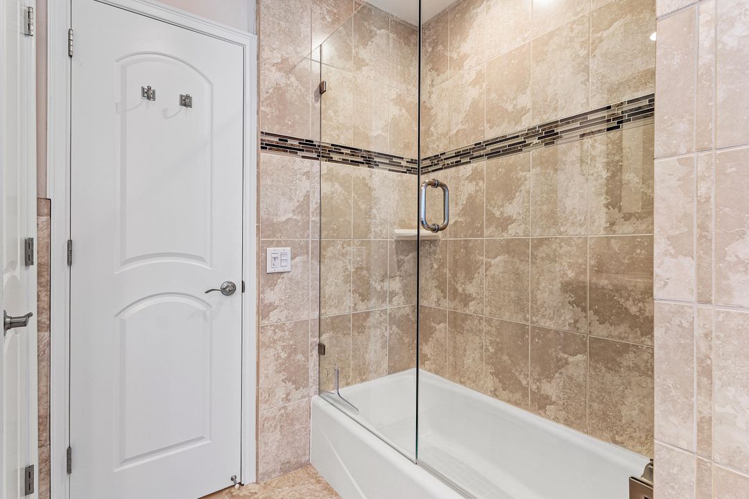 На продажу: $2,075,000 (3 спален, 2 ванн, 1900 Квадратных фут)