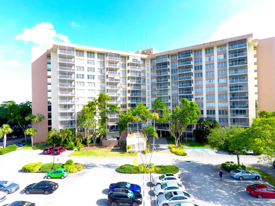 На продажу: $179,000 (2 спален, 2 ванн, 1350 Квадратных фут)