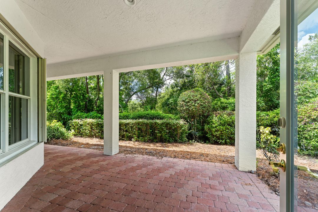 En Venta: $695,000 (2 camas, 2 baños, 2369 Pies cuadrados)