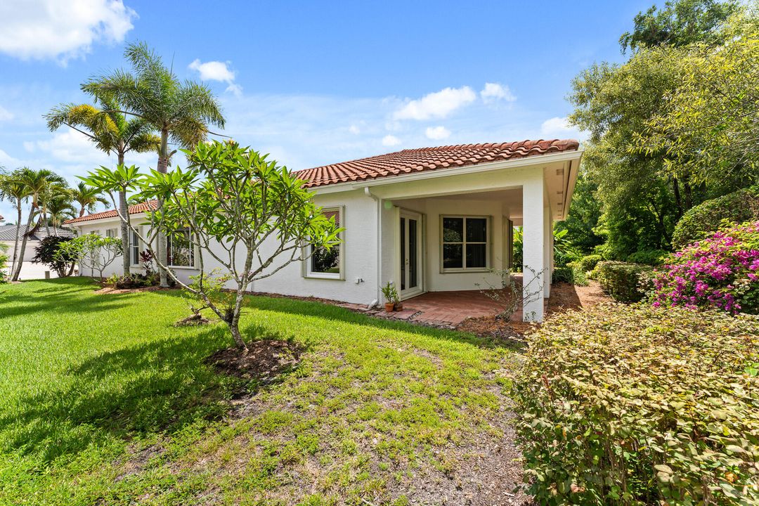 En Venta: $695,000 (2 camas, 2 baños, 2369 Pies cuadrados)