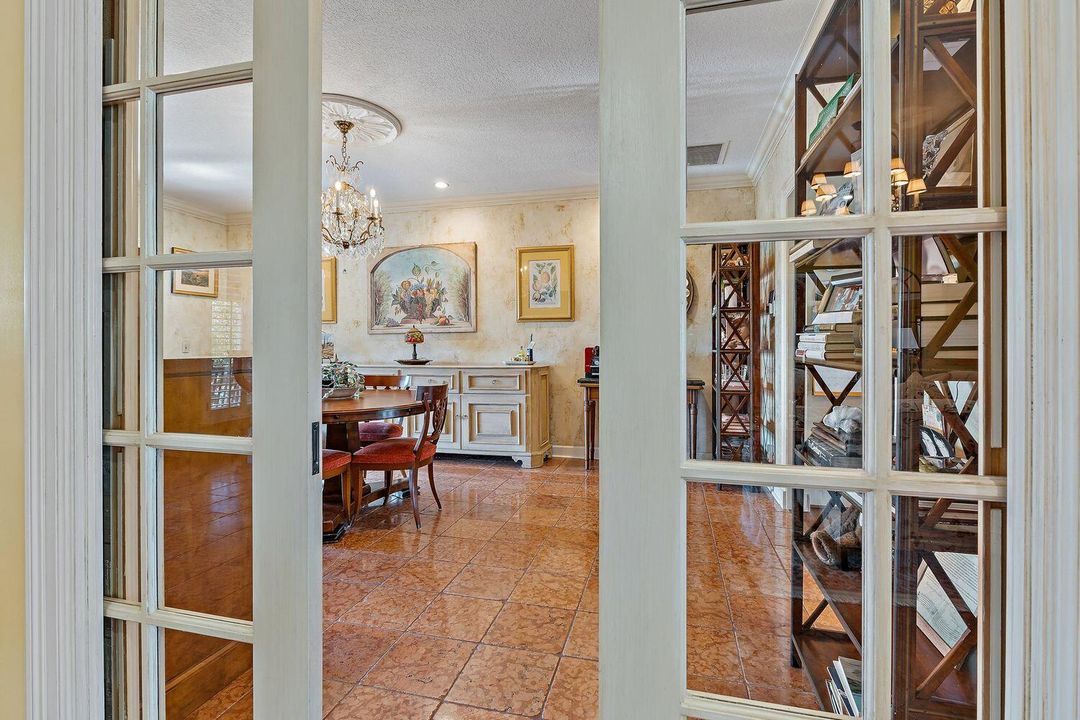 待售: $23,000,000 (6 贝兹, 6 浴室, 8020 平方英尺)