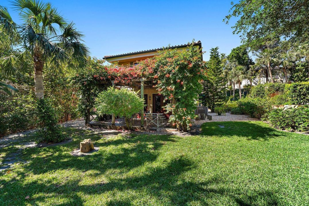 待售: $23,000,000 (6 贝兹, 6 浴室, 8020 平方英尺)