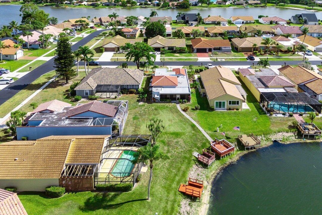 Active With Contract: $375,000 (3 beds, 2 baths, 1868 Square Feet)