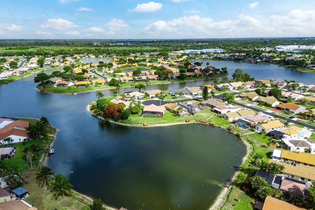 Active With Contract: $375,000 (3 beds, 2 baths, 1868 Square Feet)