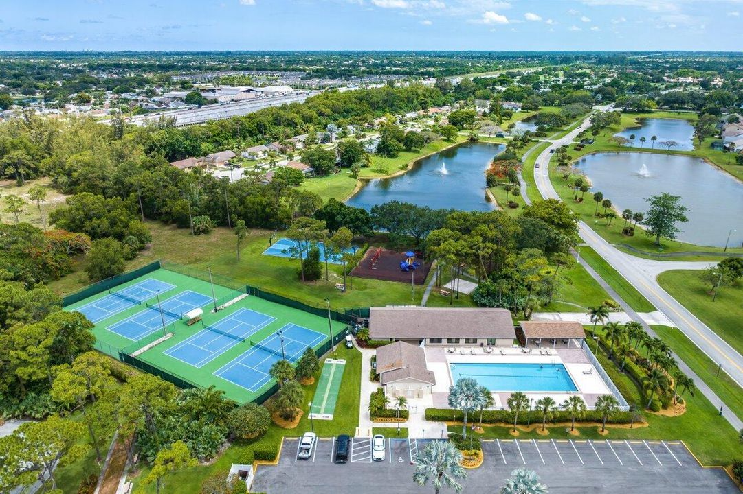 Active With Contract: $375,000 (3 beds, 2 baths, 1868 Square Feet)