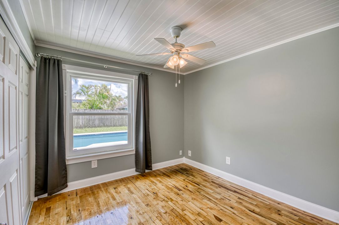 Active With Contract: $424,970 (3 beds, 1 baths, 1085 Square Feet)