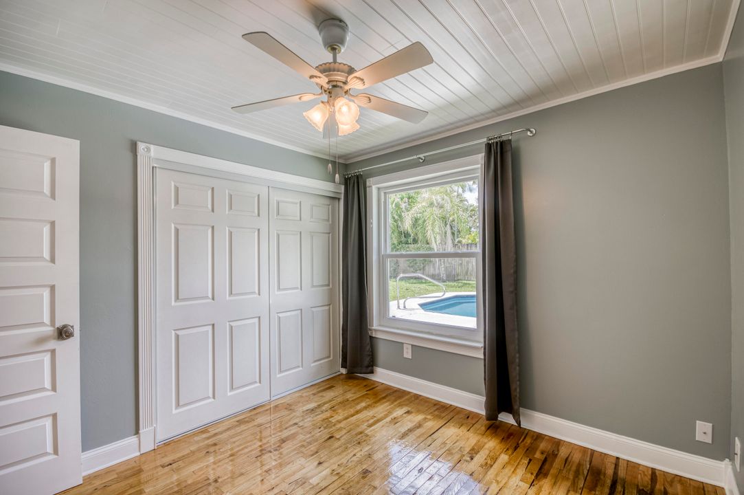 Active With Contract: $424,970 (3 beds, 1 baths, 1085 Square Feet)