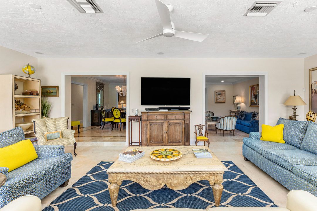 待售: $1,679,000 (4 贝兹, 3 浴室, 3418 平方英尺)