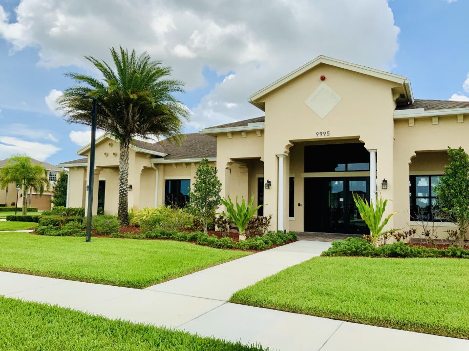 待售: $275,000 (3 贝兹, 2 浴室, 1685 平方英尺)