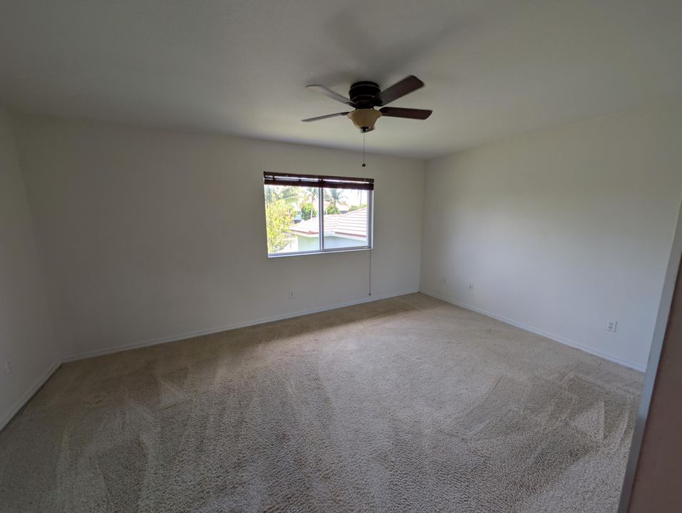 En Venta: $329,000 (3 camas, 2 baños, 1727 Pies cuadrados)