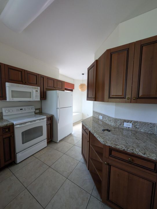 En Venta: $329,000 (3 camas, 2 baños, 1727 Pies cuadrados)