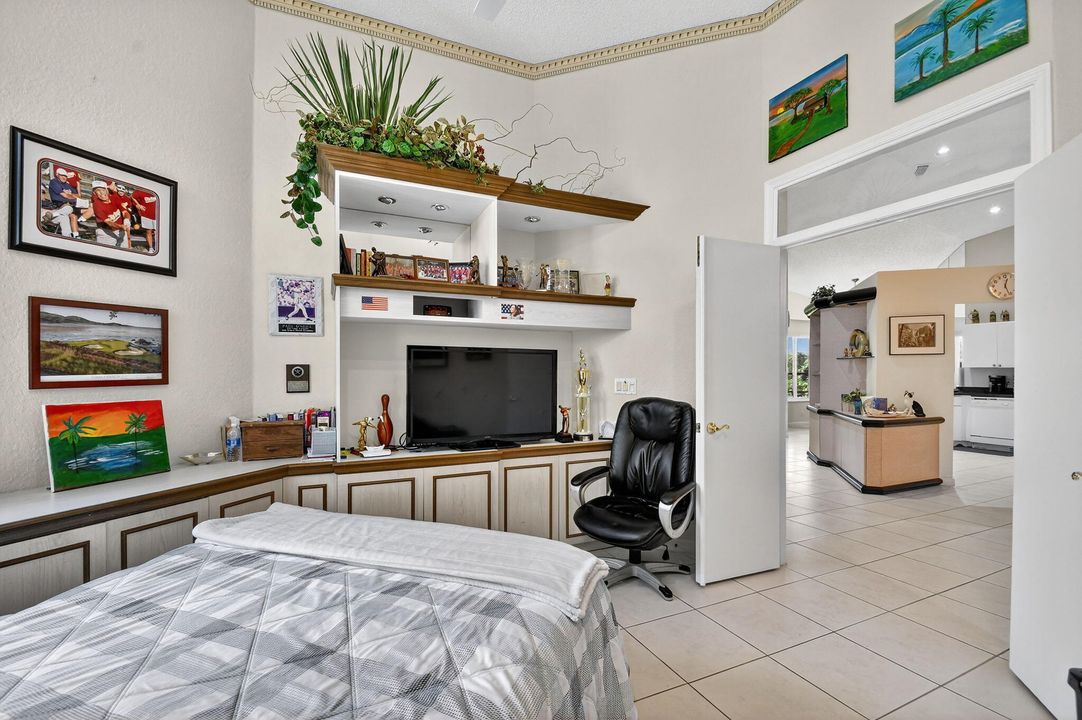 На продажу: $190,000 (3 спален, 2 ванн, 1748 Квадратных фут)