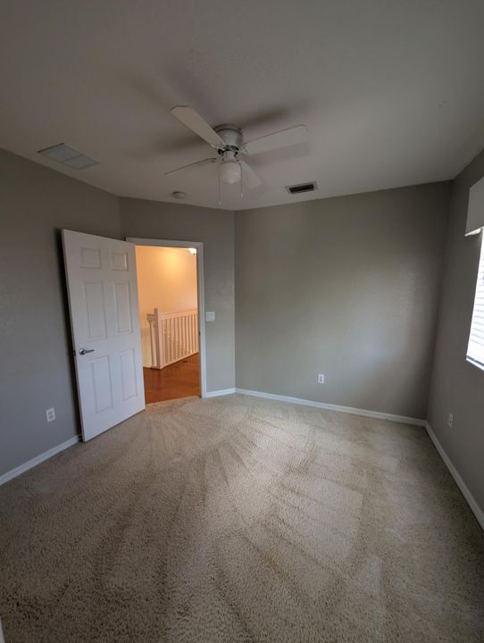 En Venta: $329,000 (3 camas, 2 baños, 1727 Pies cuadrados)