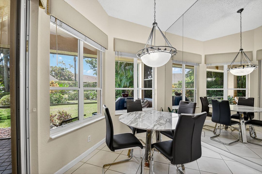 На продажу: $190,000 (3 спален, 2 ванн, 1748 Квадратных фут)