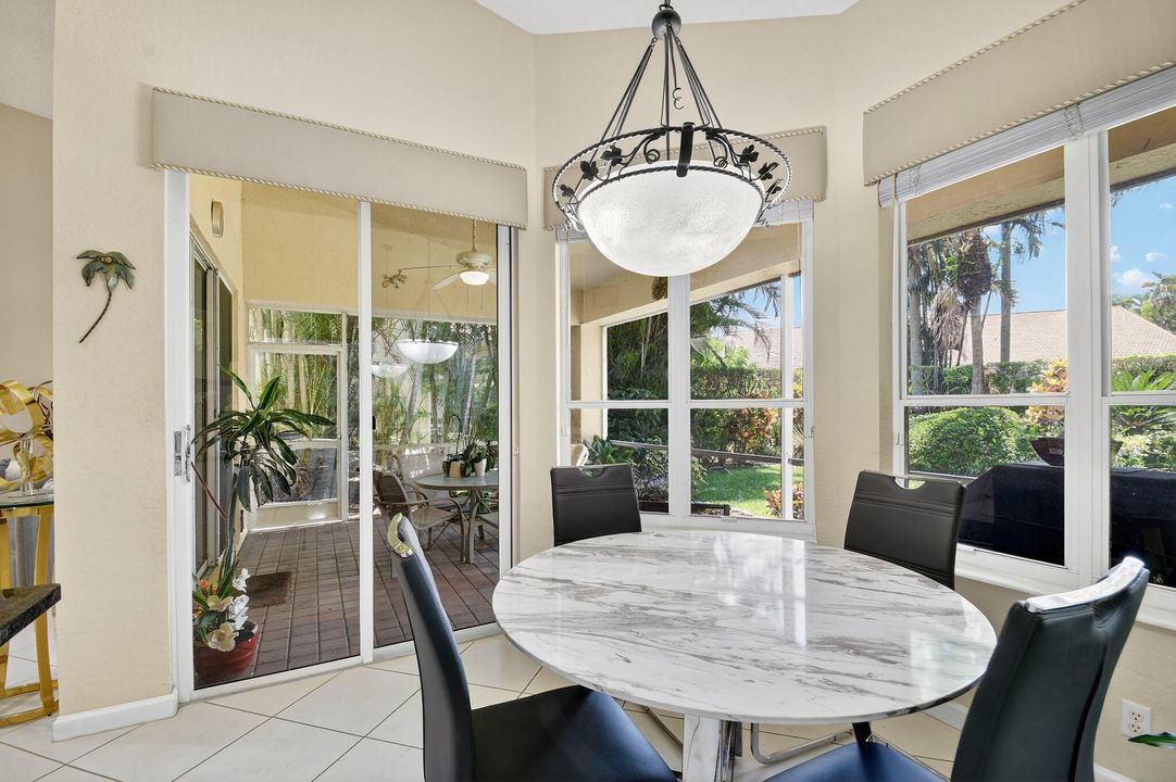 На продажу: $190,000 (3 спален, 2 ванн, 1748 Квадратных фут)