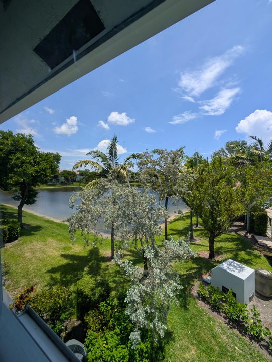 En Venta: $329,000 (3 camas, 2 baños, 1727 Pies cuadrados)