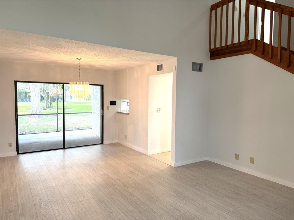 For Sale: $468,000 (3 beds, 2 baths, 1442 Square Feet)