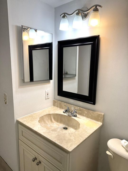 For Sale: $468,000 (3 beds, 2 baths, 1442 Square Feet)