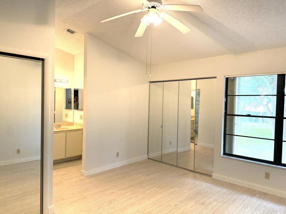 For Sale: $468,000 (3 beds, 2 baths, 1442 Square Feet)