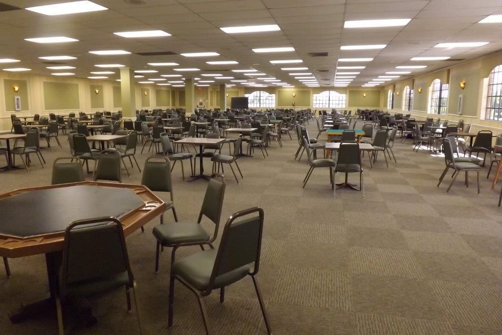 合同活跃: $2,700 (1 贝兹, 1 浴室, 738 平方英尺)