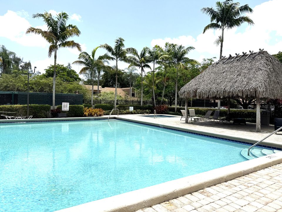 For Sale: $468,000 (3 beds, 2 baths, 1442 Square Feet)