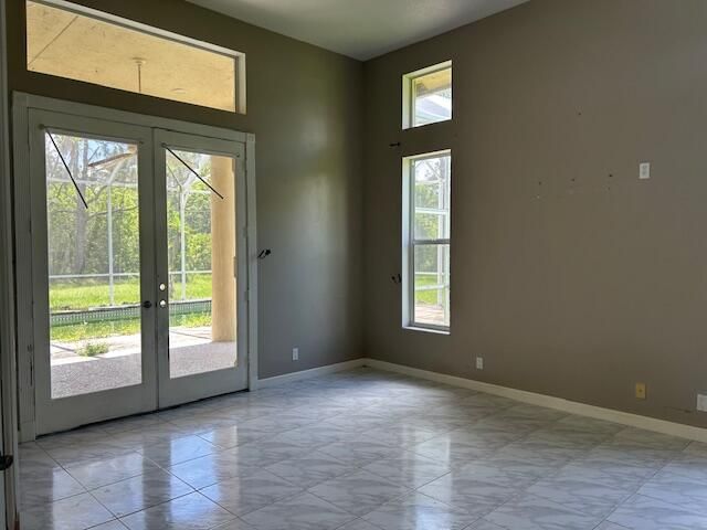 Под контрактом: $997,500 (3 спален, 3 ванн, 2796 Квадратных фут)