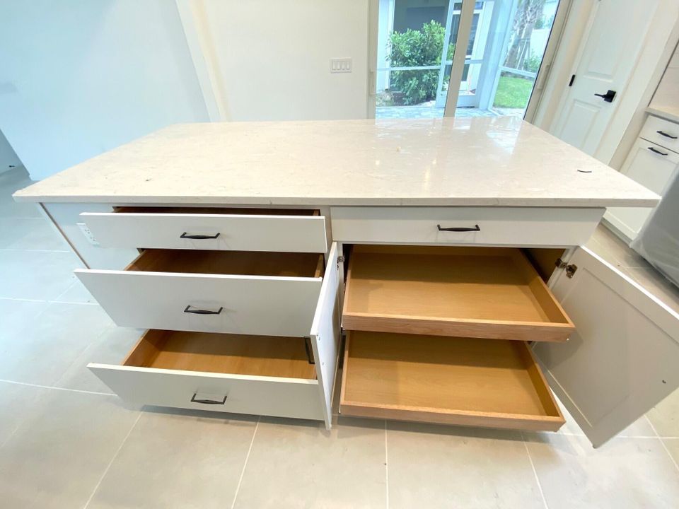 For Sale: $532,045 (2 beds, 2 baths, 1618 Square Feet)