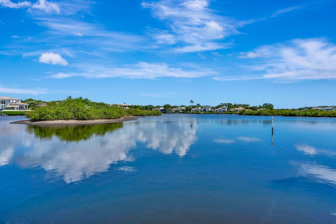 待售: $6,950,000 (2 贝兹, 3 浴室, 3210 平方英尺)