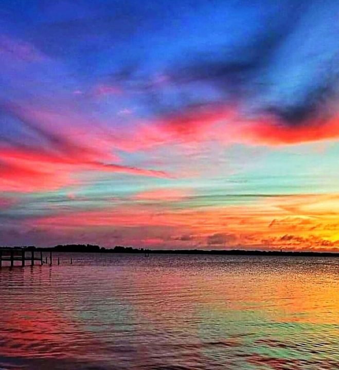 Под контрактом: $1,500,000 (4 спален, 5 ванн, 3534 Квадратных фут)