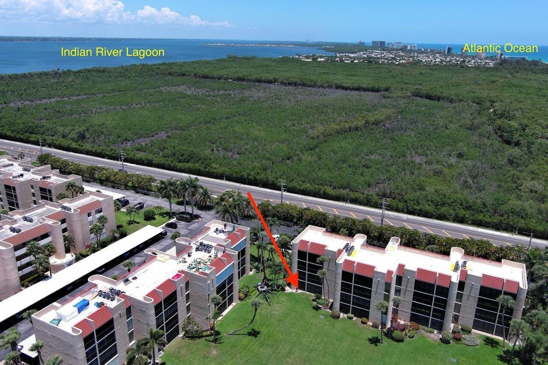 合同活跃: $361,900 (2 贝兹, 2 浴室, 1211 平方英尺)