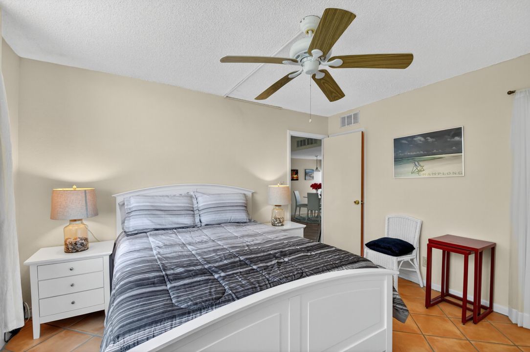 待售: $129,900 (1 贝兹, 1 浴室, 577 平方英尺)