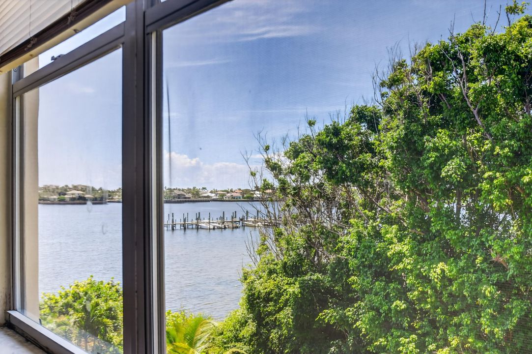 待售: $129,900 (1 贝兹, 1 浴室, 577 平方英尺)