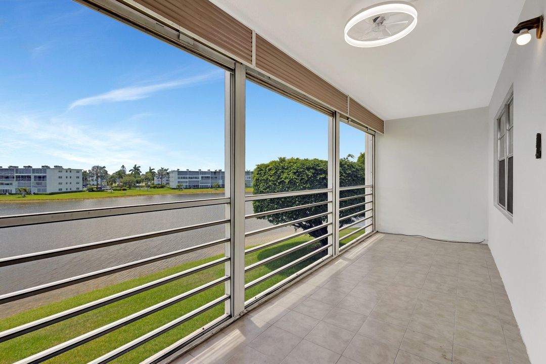 Vendido Recientemente: $87,900 (2 camas, 1 baños, 861 Pies cuadrados)