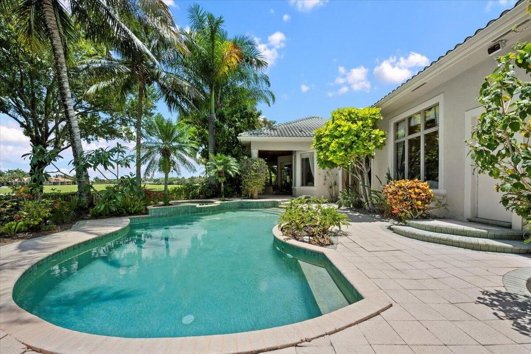 En Venta: $2,290,000 (3 camas, 4 baños, 4083 Pies cuadrados)