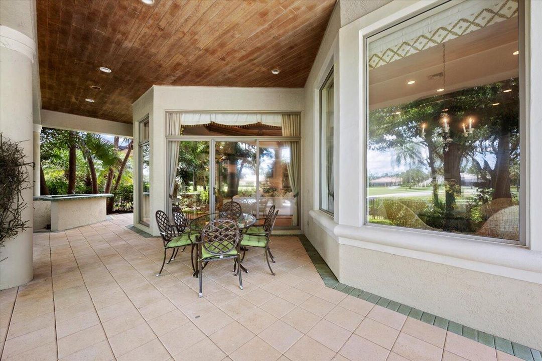 En Venta: $2,290,000 (3 camas, 4 baños, 4083 Pies cuadrados)