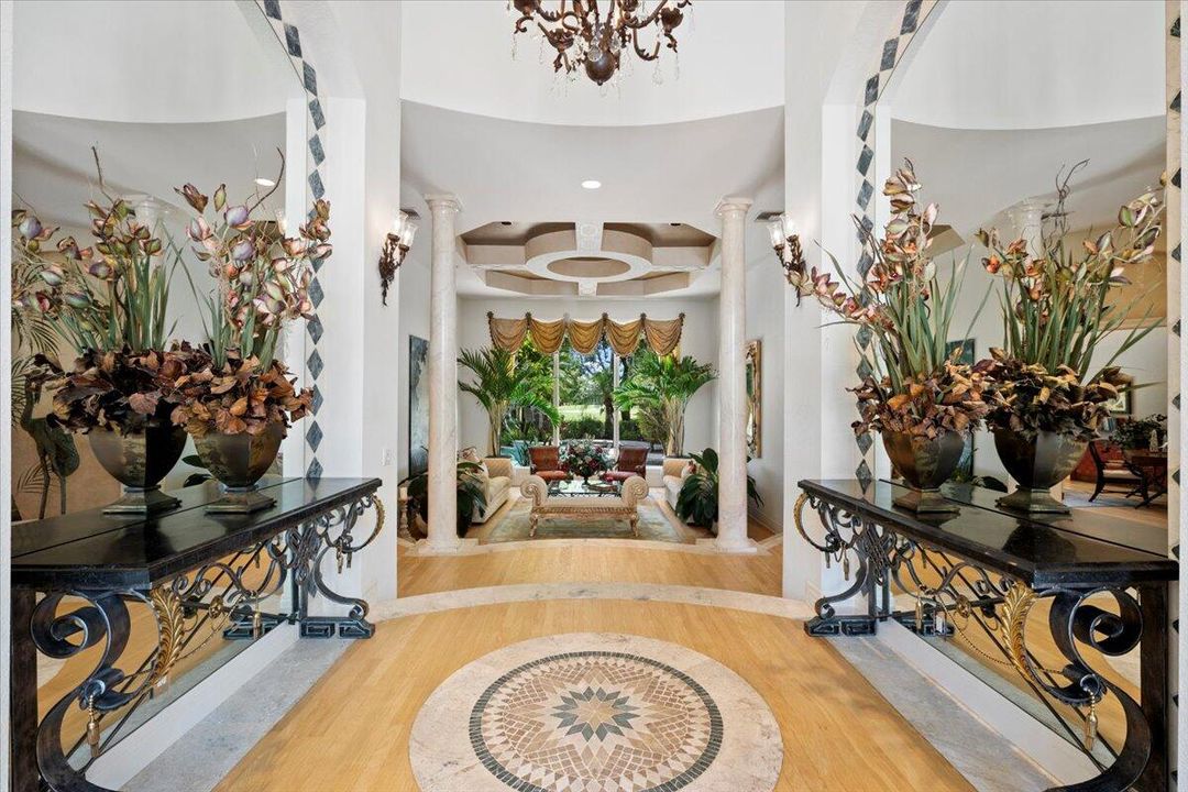 En Venta: $2,290,000 (3 camas, 4 baños, 4083 Pies cuadrados)