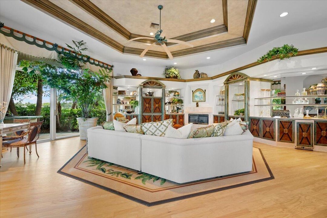 En Venta: $2,290,000 (3 camas, 4 baños, 4083 Pies cuadrados)