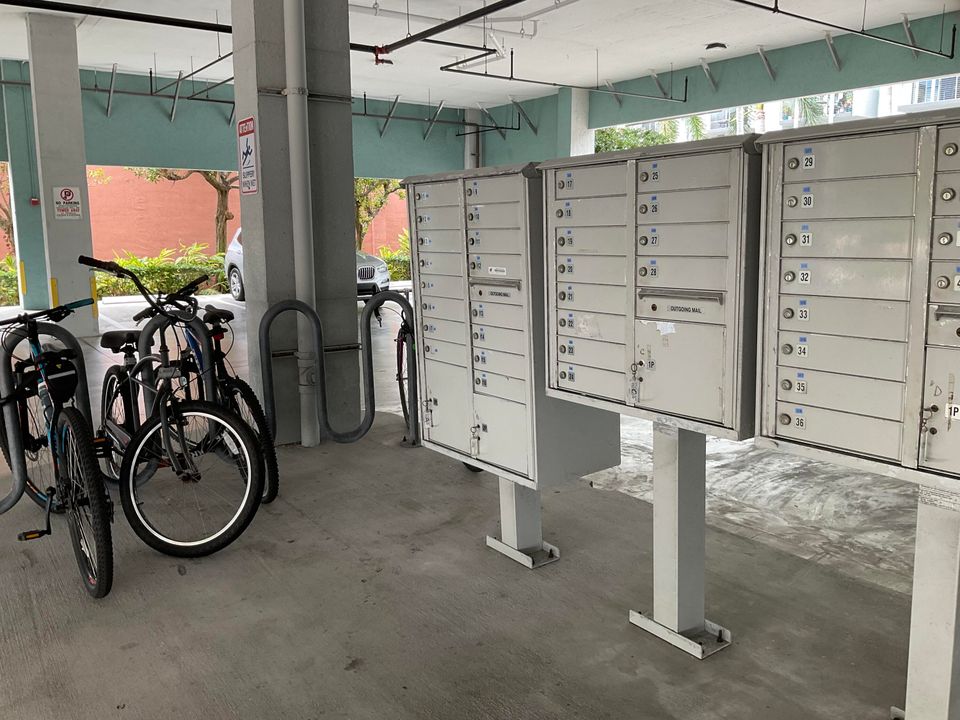 Activo con contrato: $5,200 (1 camas, 1 baños, 860 Pies cuadrados)