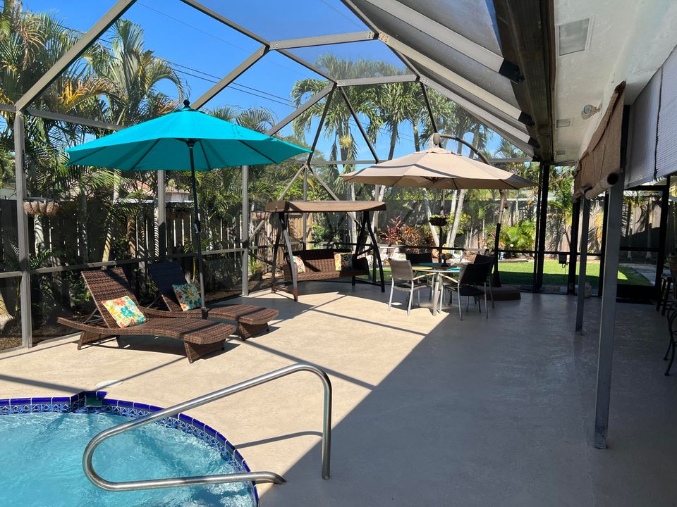 Active With Contract: $7,000 (3 beds, 2 baths, 1775 Square Feet)