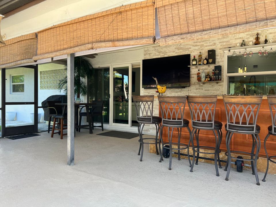 Active With Contract: $7,000 (3 beds, 2 baths, 1775 Square Feet)