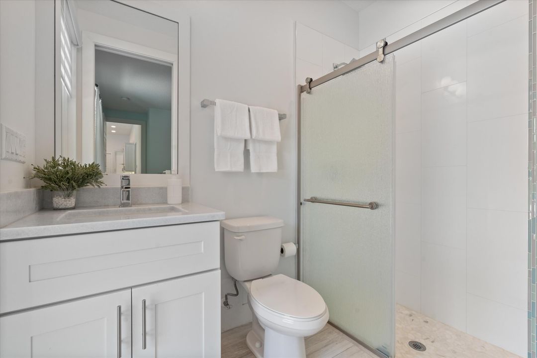 Active With Contract: $1,495,000 (4 beds, 3 baths, 2710 Square Feet)