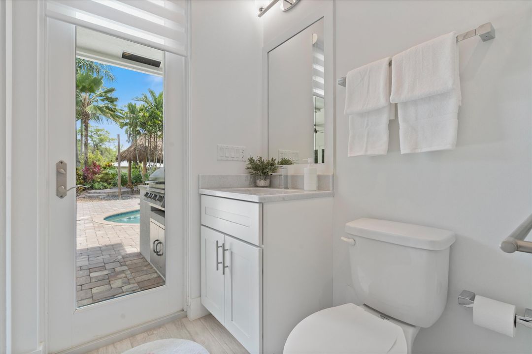 Active With Contract: $1,495,000 (4 beds, 3 baths, 2710 Square Feet)