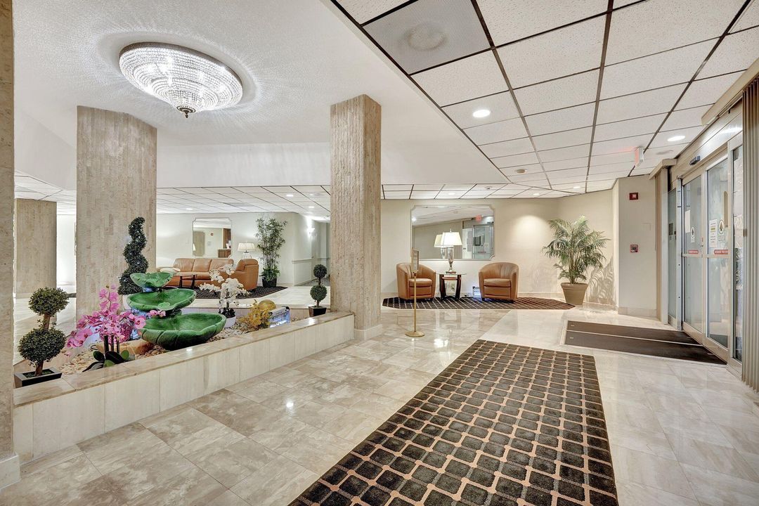 На продажу: $179,000 (2 спален, 2 ванн, 1350 Квадратных фут)