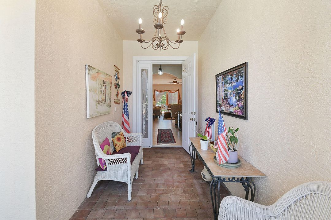 待售: $409,900 (3 贝兹, 2 浴室, 2090 平方英尺)