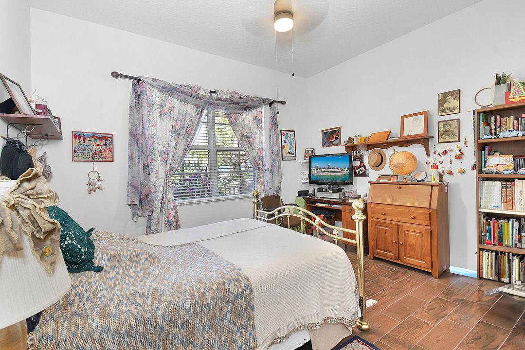 待售: $409,900 (3 贝兹, 2 浴室, 2090 平方英尺)