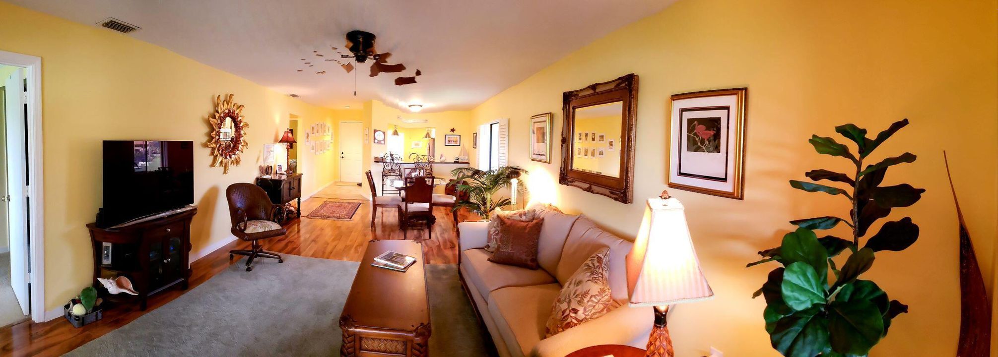 En Venta: $289,000 (2 camas, 2 baños, 1224 Pies cuadrados)