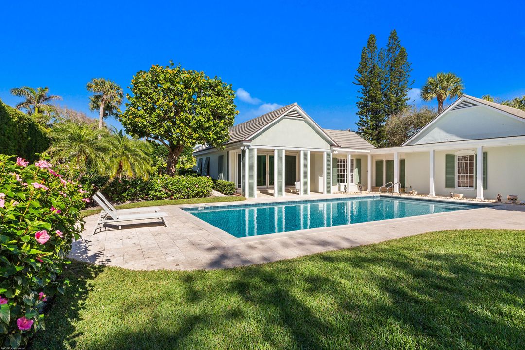 For Sale: $7,200,000 (5 beds, 5 baths, 4374 Square Feet)