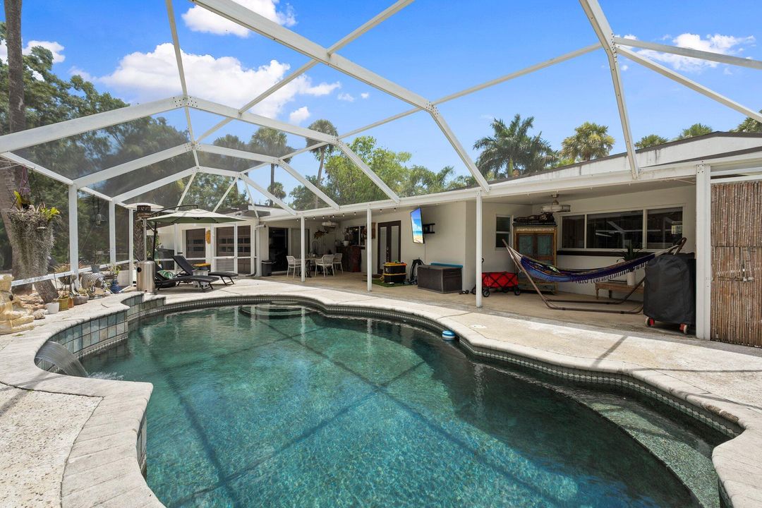 待售: $859,900 (3 贝兹, 3 浴室, 2199 平方英尺)