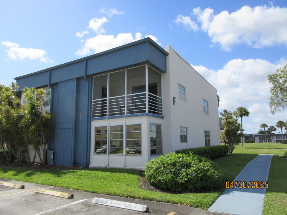 Active With Contract: $49,900 (1 beds, 1 baths, 760 Square Feet)